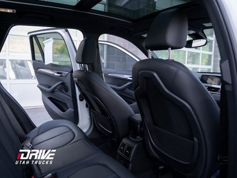 Used 2020 BMW X1 xDrive28i image 23