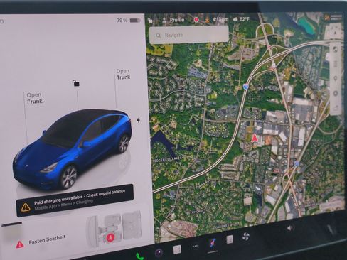 Used 2024 Tesla Model Y Long Range AWD/4WD image 23