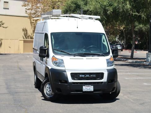 Used 2019 RAM ProMaster 2500 FWD image 2