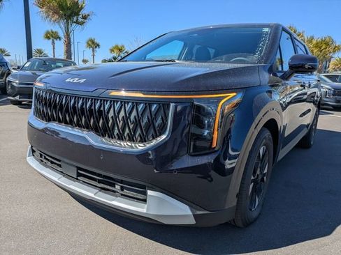 New 2026 Kia Carnival LXS image 7