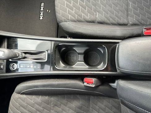 Used 2023 Nissan Kicks SV image 20