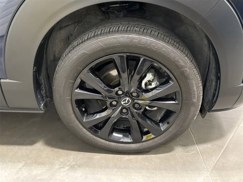 Certified 2025 MAZDA CX-30 AWD 2.5 S w/ Select Sport Pkg image 16