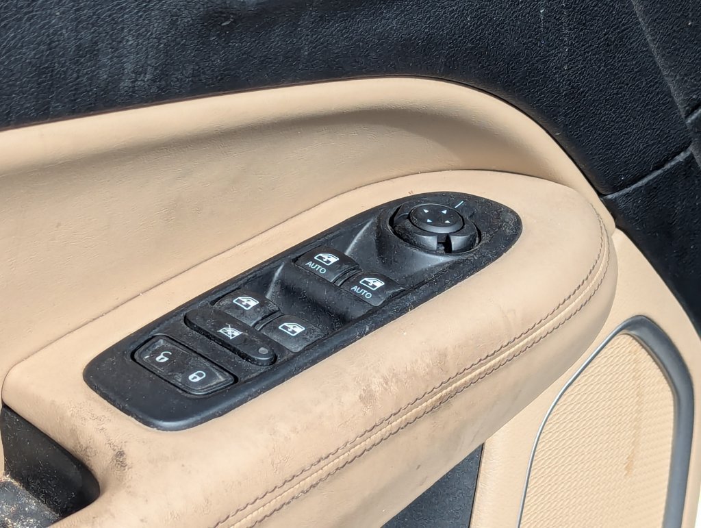 Used 2018 Jeep Compass Sport AWD/4WD image 23