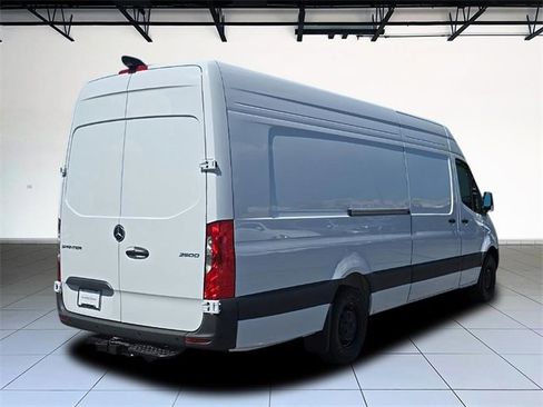 New 2025 Mercedes-Benz Sprinter 2500 image 4