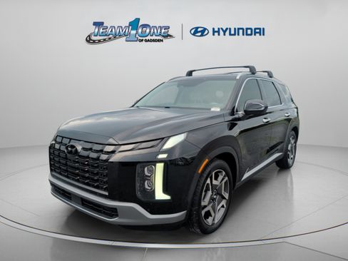 Used 2023 Hyundai Palisade Limited FWD image 4