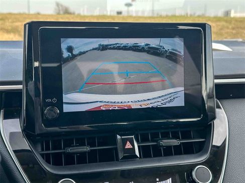 Certified 2024 Toyota Corolla LE image 30