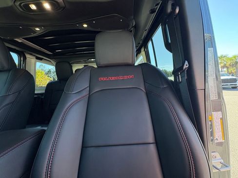 New 2026 Jeep Wrangler Unlimited Rubicon image 15