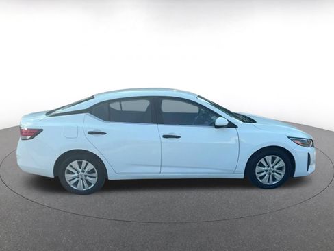 Used 2025 Nissan Sentra S FWD image 16