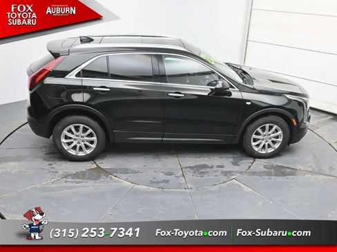 Used 2023 Cadillac XT4 Luxury w/ Cold Weather Package image 26