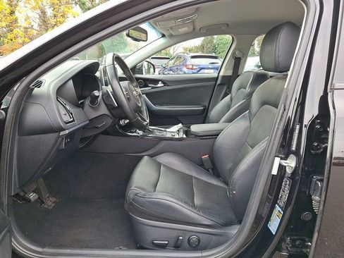 Used 2018 Kia Stinger image 12