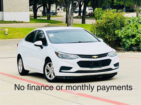 Used 2016 Chevrolet Cruze LT FWD image 1