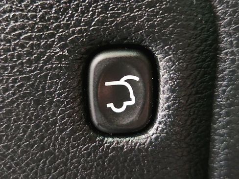 Used 2017 Jeep Grand Cherokee SRT AWD/4WD image 37
