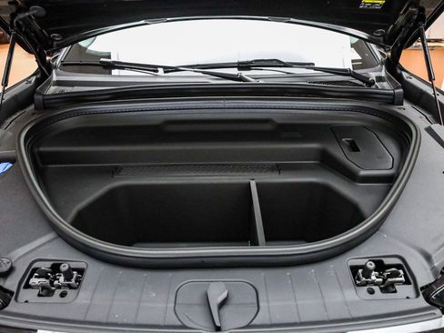 New 2025 Audi Q6 e-tron Premium AWD/4WD image 30