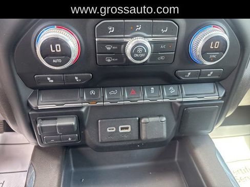 Used 2019 GMC Sierra 1500 Elevation w/ Elevation Value Package AWD/4WD image 18