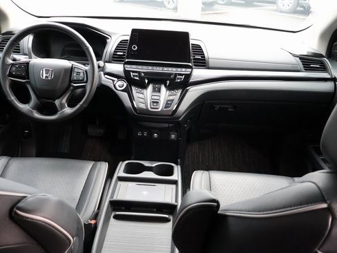 Certified 2025 Honda Odyssey Elite image 15