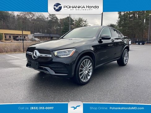 Used 2020 Mercedes-Benz GLC 300 4MATIC Coupe image 1