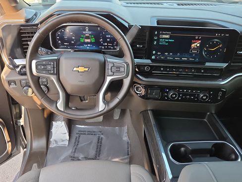 Used 2026 Chevrolet Silverado 3500 LTZ w/ LTZ Texas Edition AWD/4WD image 14