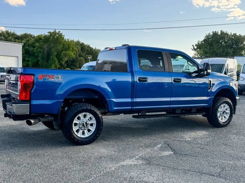 Used 2022 Ford F250 XL w/ STX Appearance Package AWD/4WD image 3