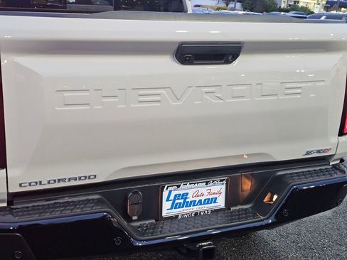 New 2026 Chevrolet Colorado ZR2 w/ Technology Package AWD/4WD image 27
