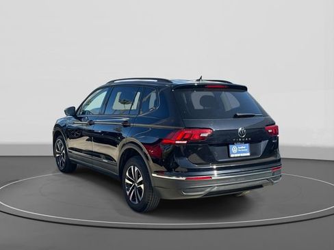 Used 2023 Volkswagen Tiguan S image 3