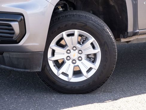 Used 2021 Chevrolet Colorado LT w/ Fleet Safety Package image 18