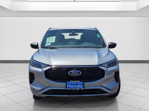 Used 2024 Ford Escape ST-Line AWD/4WD image 2