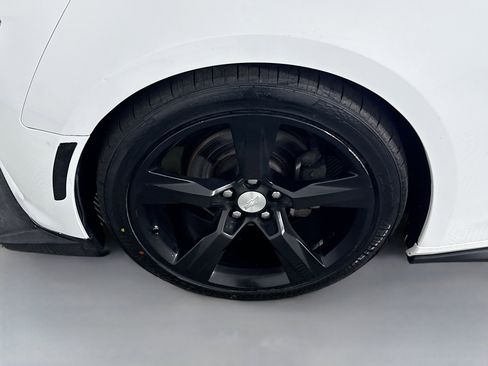 Used 2019 Chevrolet Camaro LT image 36