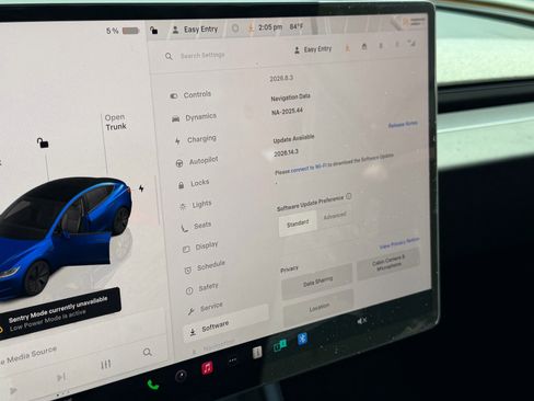 Used 2025 Tesla Model 3 Long Range RWD image 22