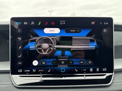 New 2026 Volkswagen Tiguan SE R-Line AWD/4WD image 19