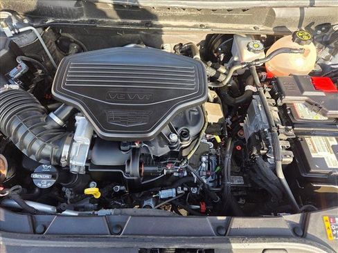 Used 2022 Cadillac XT5 Premium Luxury w/ Technology Package image 22