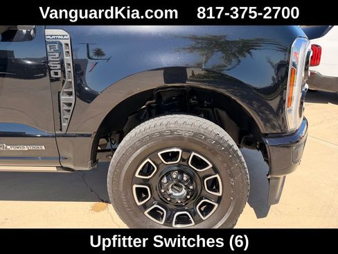 Used 2026 Ford F250 Platinum w/ FX4 Off-Road Package AWD/4WD image 11