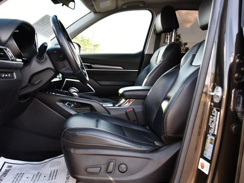 Used 2022 Kia Telluride S AWD/4WD image 14