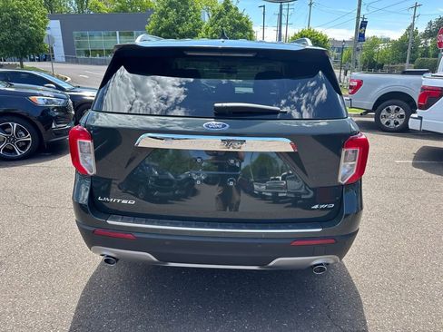 Certified 2023 Ford Explorer Limited w/ Limited Technology Package AWD/4WD image 9
