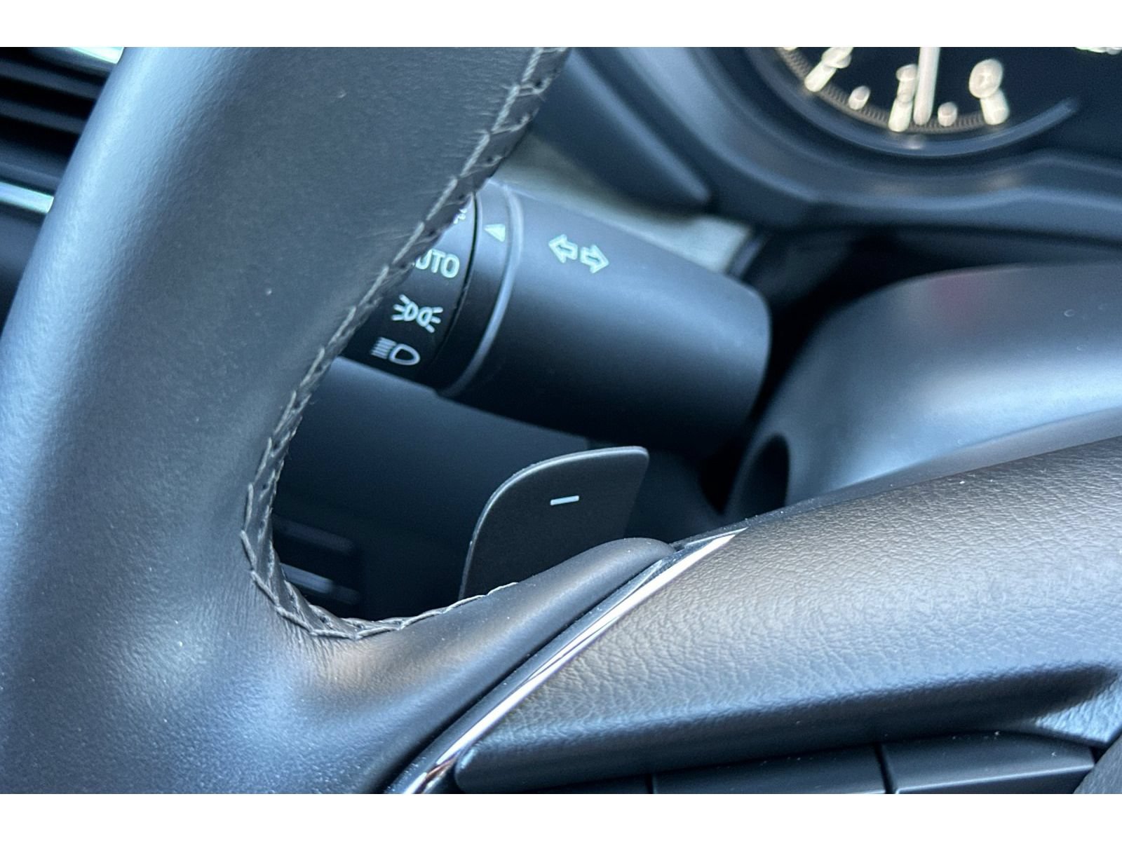 Certified 2025 MAZDA CX-5 Signature AWD/4WD image 38