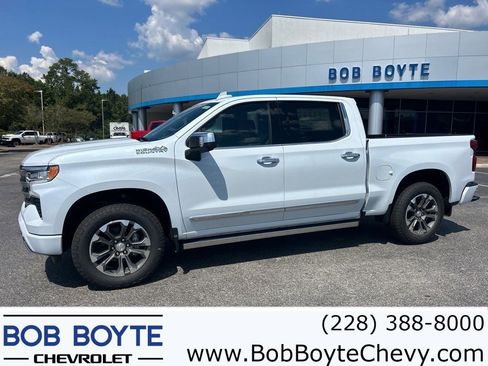 New 2026 Chevrolet Silverado 1500 High Country w/ Technology Package image 1