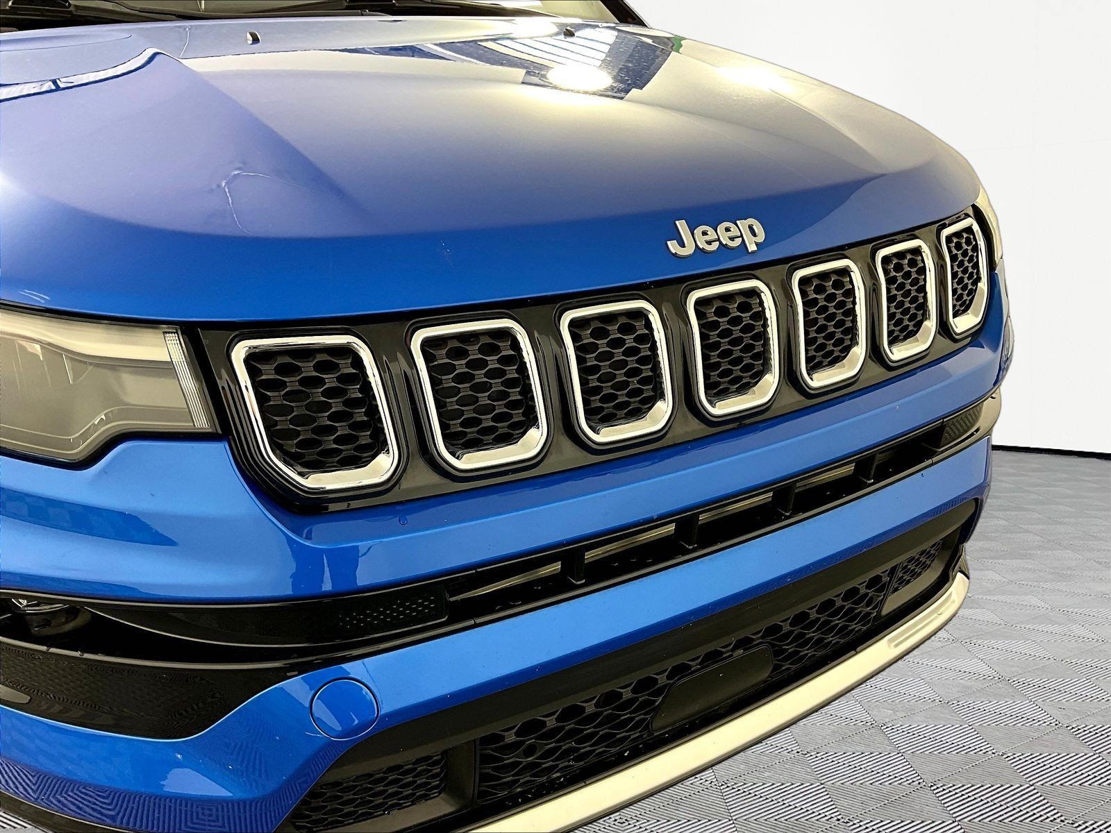 Used 2023 Jeep Compass Limited w/ Elite Group AWD/4WD image 31