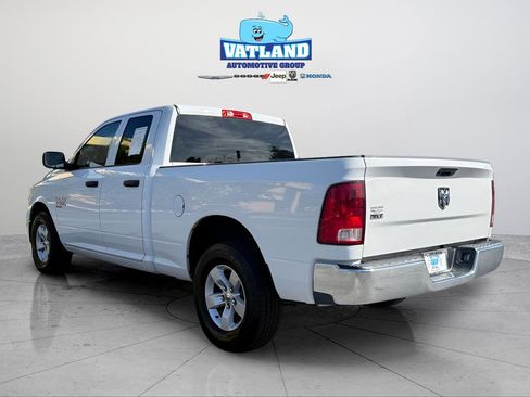 Used 2024 RAM 1500 Classic SLT image 3