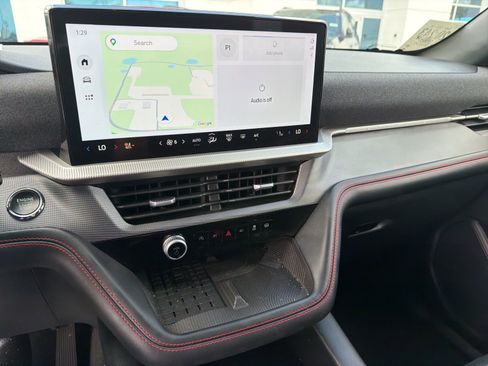 Used 2025 Ford Explorer ST-Line w/ Premium Package image 23