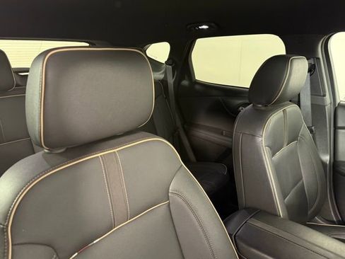 Used 2023 Chevrolet Blazer Premier image 27