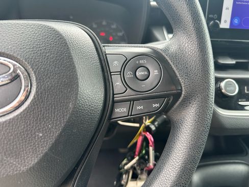 Used 2024 Toyota Corolla LE FWD image 19