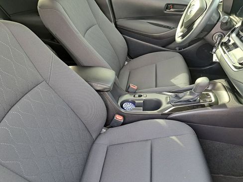 Used 2026 Toyota Corolla LE image 17