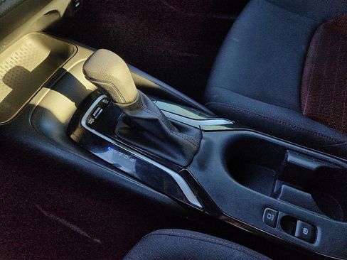 Used 2023 Toyota Corolla SE image 20