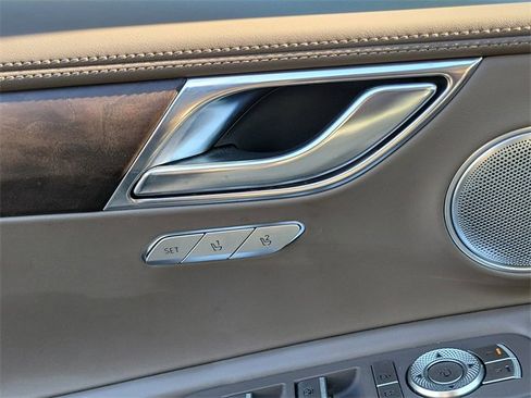 Used 2022 Genesis GV80 2.5T w/ Advanced Package 02 image 30