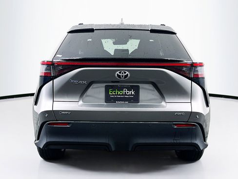 Used 2024 Toyota bZ4X XLE w/ Weather Package image 7