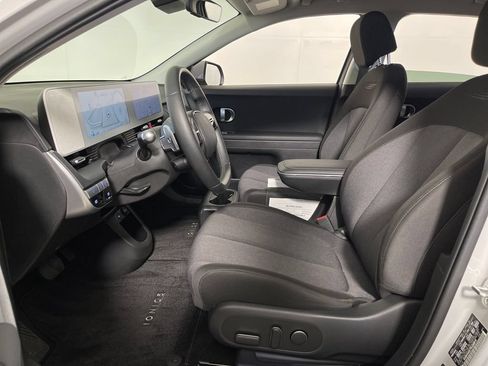 Certified 2024 Hyundai Ioniq 5 SEL RWD image 12