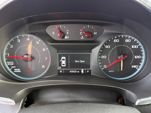 Used 2017 Chevrolet Malibu LT FWD image 26