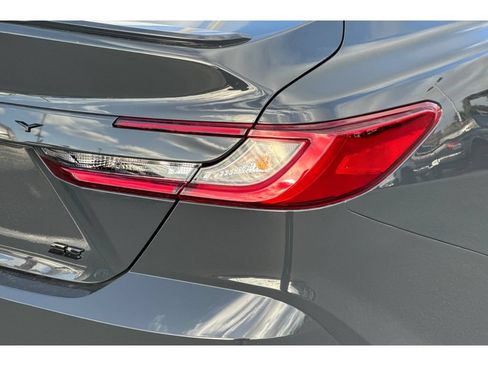 New 2026 Toyota Camry SE FWD image 31