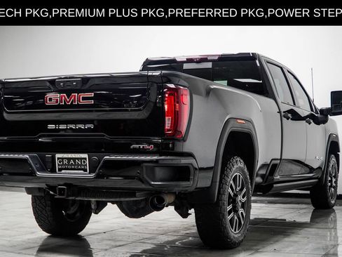 Used 2023 GMC Sierra 2500 AT4 w/ AT4 Premium Plus Package AWD/4WD image 12