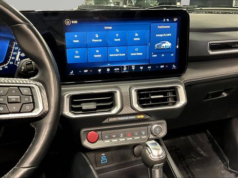 Used 2025 Ford Mustang Premium RWD image 9