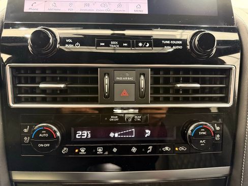 Used 2023 INFINITI QX80 Luxe image 40